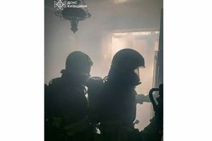 Пожар в многоэтажке Святопетривского: спасение 11-летнего ребенка и важность систем защиты фото