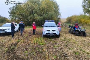 Масштабна пошуково-рятувальна операція ДСНС на Прикарпатті: безпека понад усе фото