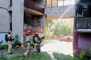 Ивано-Франковск: во время пожара спасли женщину и эвакуировали 7 человек ⛑️