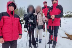 Ивано-Франковская область: спасатели спасли мать и сына, заблудившихся на Говерле