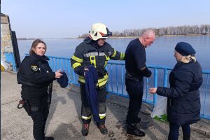 ❗️Київщина: рятувальники врятували чоловіка, який провалився під лід❗️