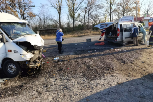❗️Київщина: внаслідок ДТП постраждало дев'ять людей❗️Рятувальники здійснили деблокацію❗️