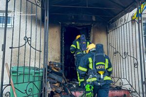 Масштабный пожар на предприятии Микулинцев: спасатели ликвидировали огонь ⚠️
