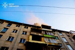 ❗️Одеса: під час гасіння пожежі надзвичайники врятували жінку❗️