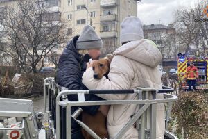Пожар в Ивано-Франковске: спасатели спасли 4 человека, среди них дети ⛑