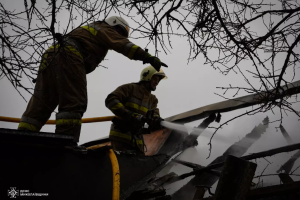 ❗️У Миколаєві рятувальники ліквідували пожежу, на якій ледь не загинули четверо дітей❗️