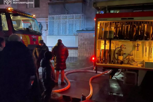 ❗️Житомир: рятувальники ліквідували пожежу у квартирі п&rsquo;ятиповерхівки❗️Загиблих та травмованих немає