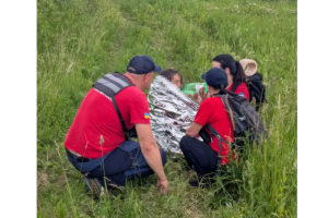 Спасение в Черновицкой области: специалисты ДСНС успешно разыскали пропавшую девушку