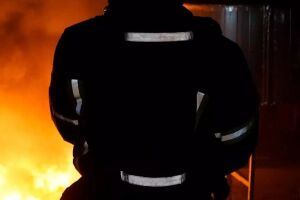 Пожар в админздании во Львове: спасатели ГСЧС ликвидировали возгорание кровли