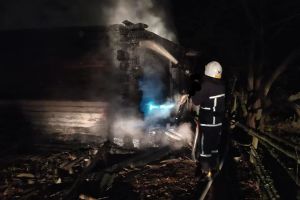 Рівненська область: на Дубровичинні під час ліквідації пожежі у приватному господарстві вогнеборці виявили тіла трьох мертвих чоловіків